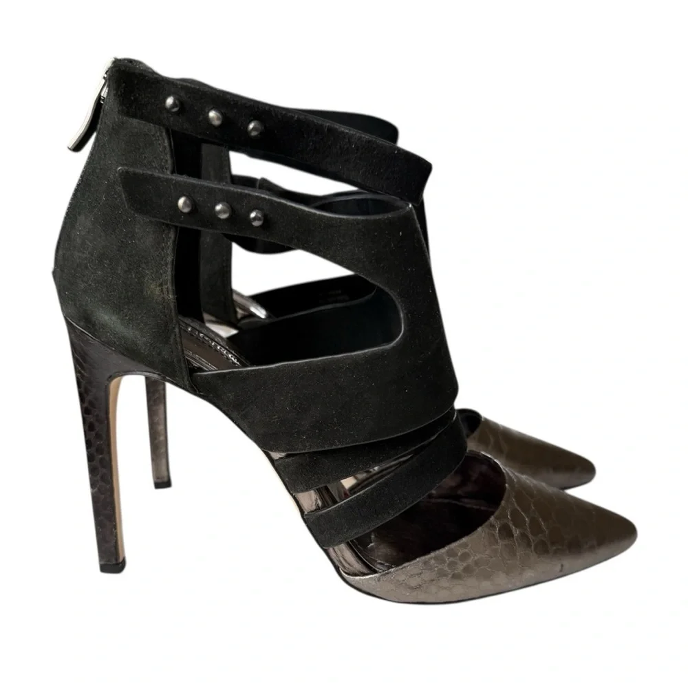 BCBGeneration BG Canon Dress Pumps Women’s Size 8.5 Black Snakeskin Embossed Toe